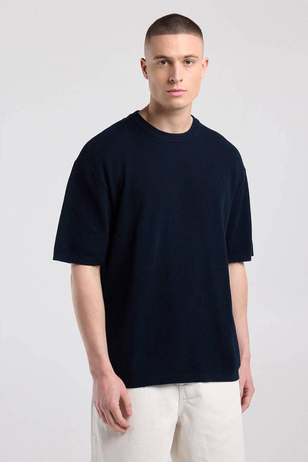 America Today relaxed fit gebreide T-shirt donkerblauw