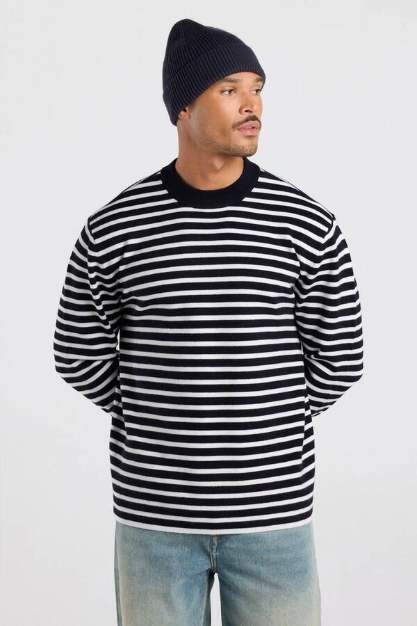 America Today relaxed fit gestreepte gebreide trui donkerblauw wit