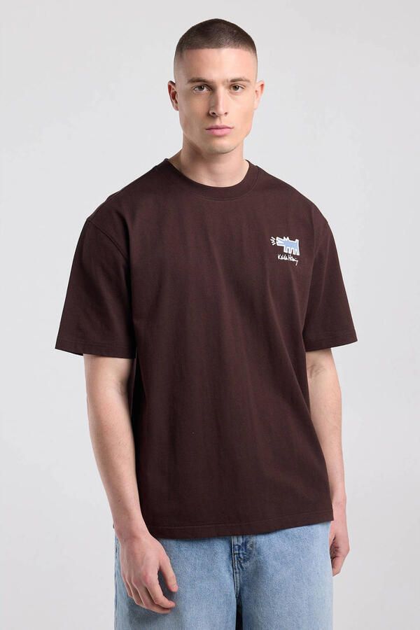 America Today relaxed fit T-shirt met backprint bruin