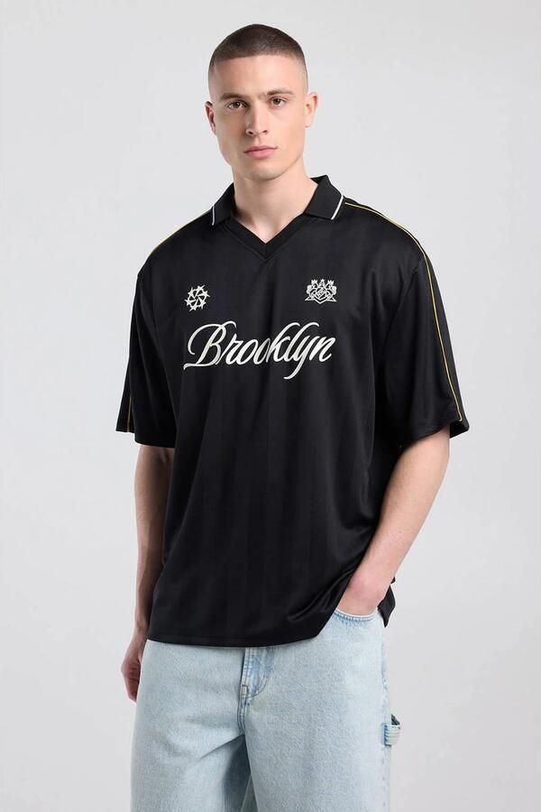 America Today relaxed fit T-shirt met print zwart