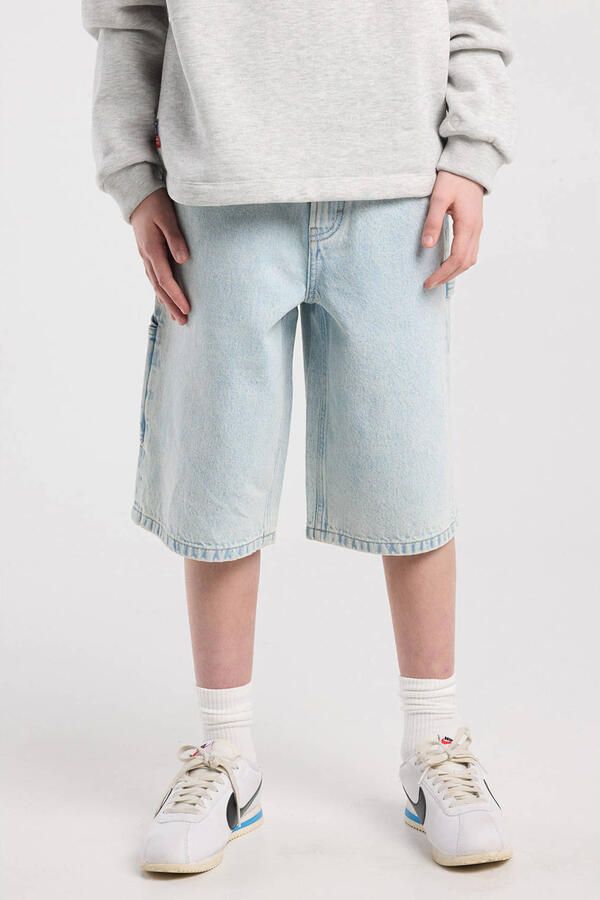 America Today short light blue denim