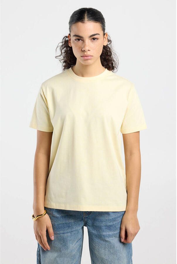 America Today T-shirt lichtgeel