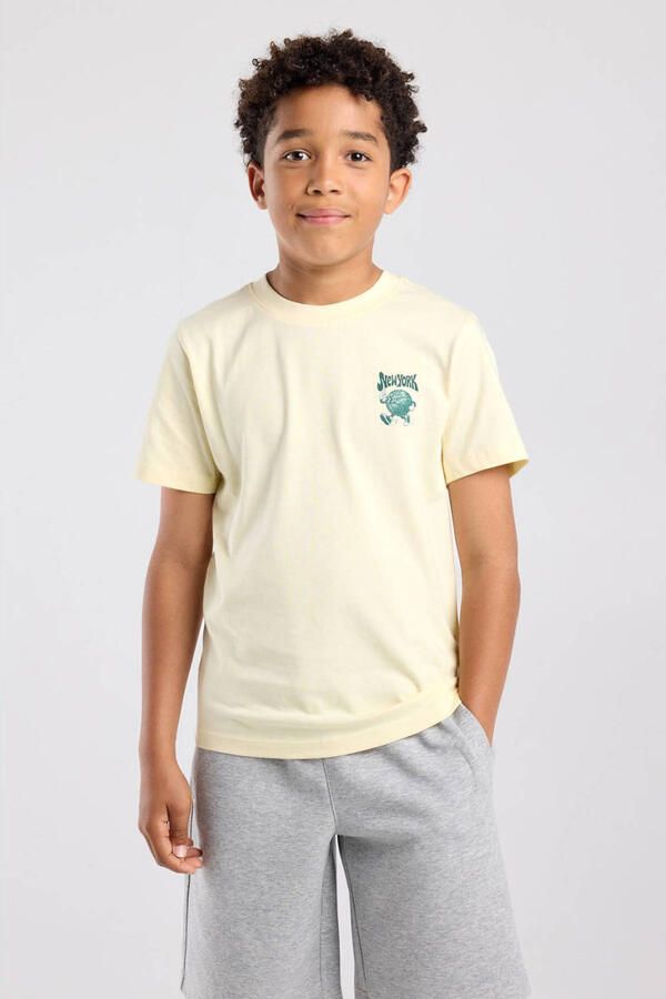 America Today T-shirt met backprint lichtgeel