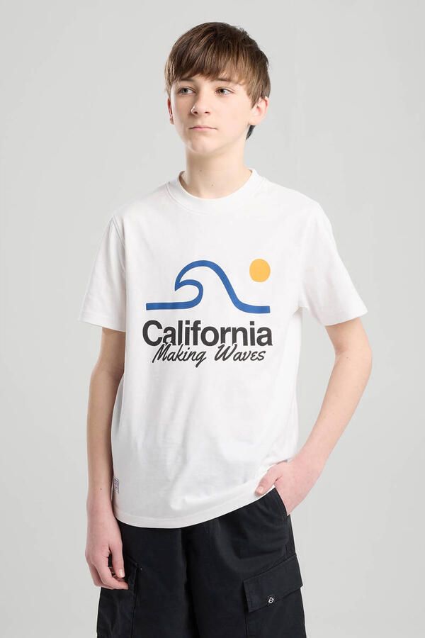 America Today T-shirt wit