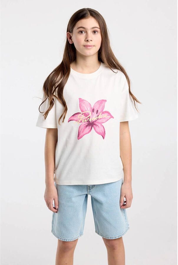 America Today T-shirt wit