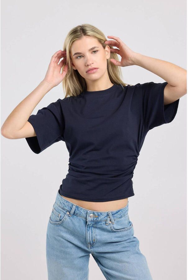 America Today top donkerblauw