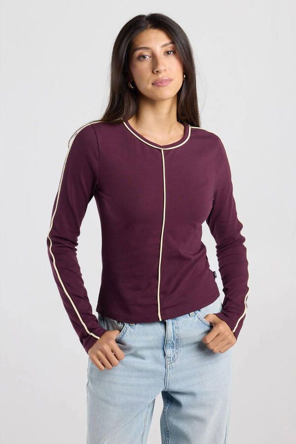 America Today top donkerrood