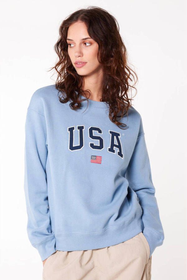 America Today sweater Soel met tekst lichtblauw