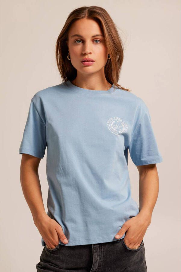 America Today T-shirt Elin met printopdruk lichtblauw