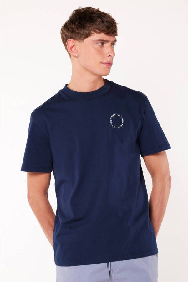 America Today T-shirt Elroy met backprint dark blue