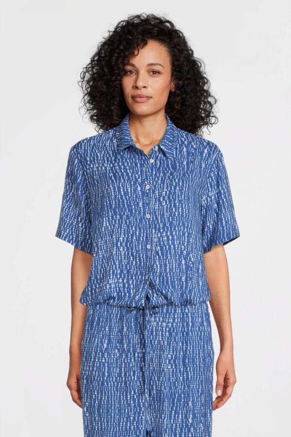 Anna Blue by Anna van Toor blouse BAY met all over print blauw