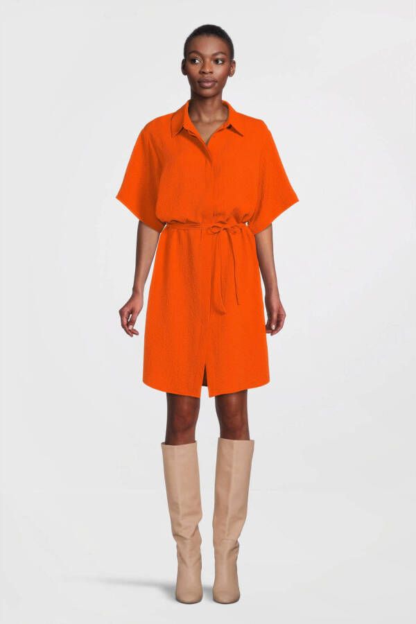 Another-Label jurk Liatris met ceintuur oranje