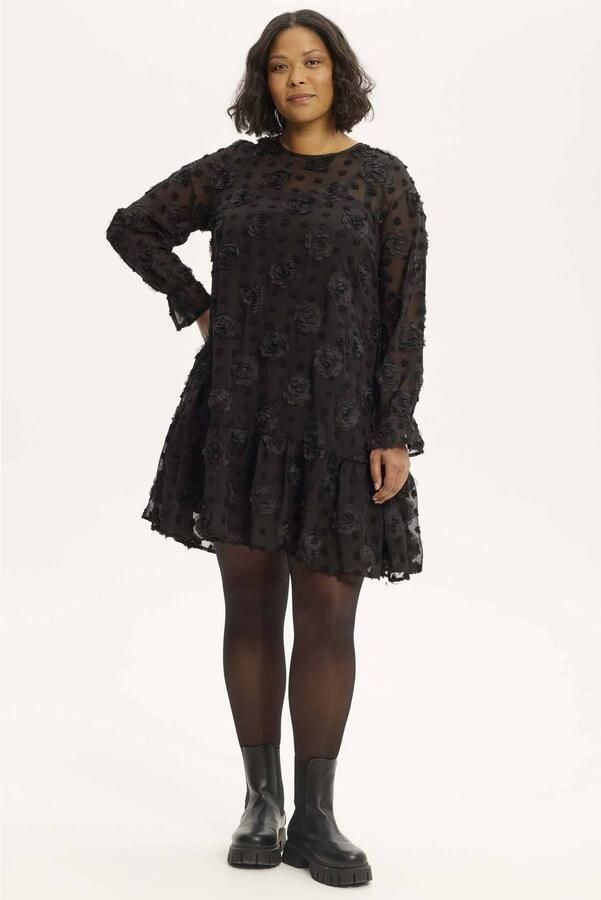 Anyday Plus Size semi-transparante gebloemde korte A-lijn jurk zwart