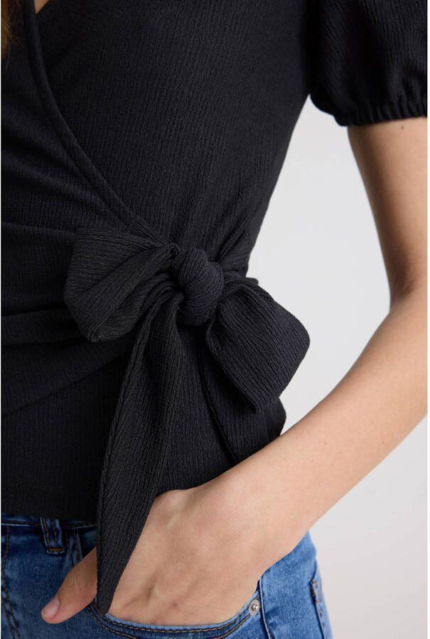 Anytime crinkle overslagtop met pofmouwen zwart - Foto 3