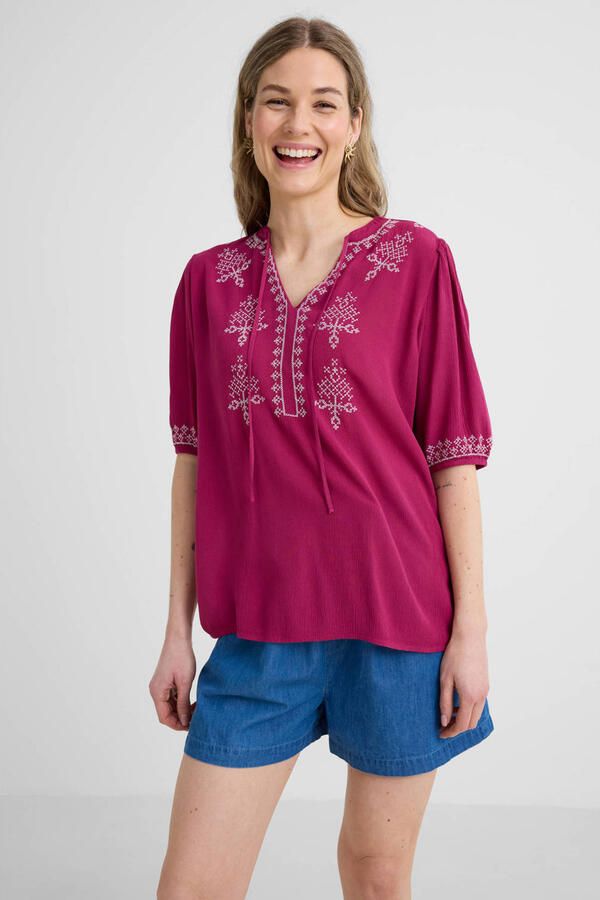 Anytime crinkle top met borduursel wijnrood