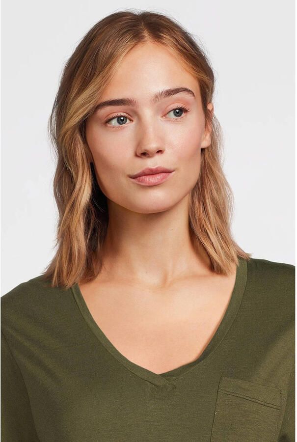 Anytime loose fit T-shirt met V-hals olijfgroen