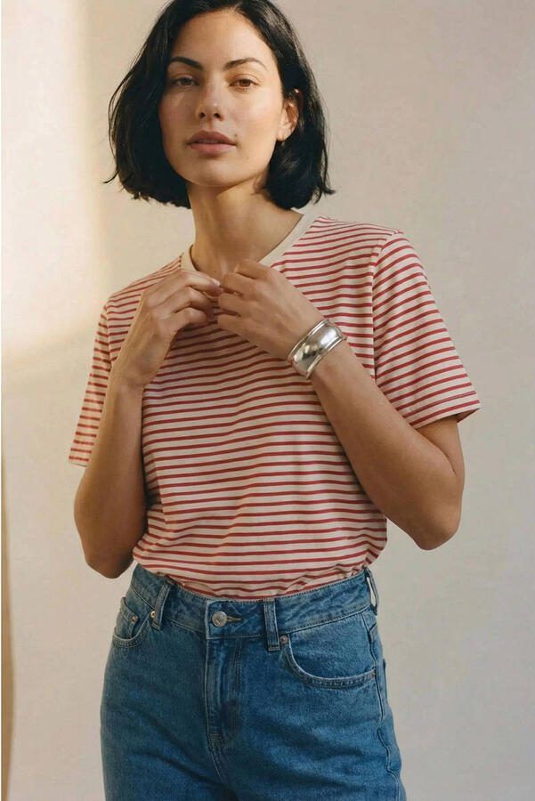 AWARE gestreepte T-shirt rood
