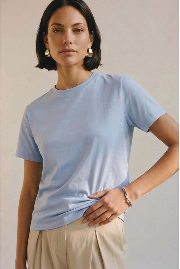 AWARE T-shirt lichtblauw