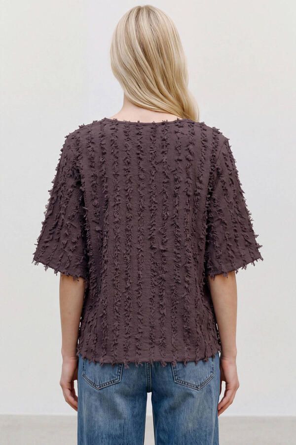 AWARE top met borduursels bruin - Foto 2