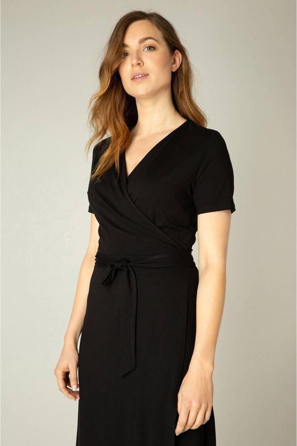 Base Level Wikkeljurk Yvie In prettige elastische kwaliteit