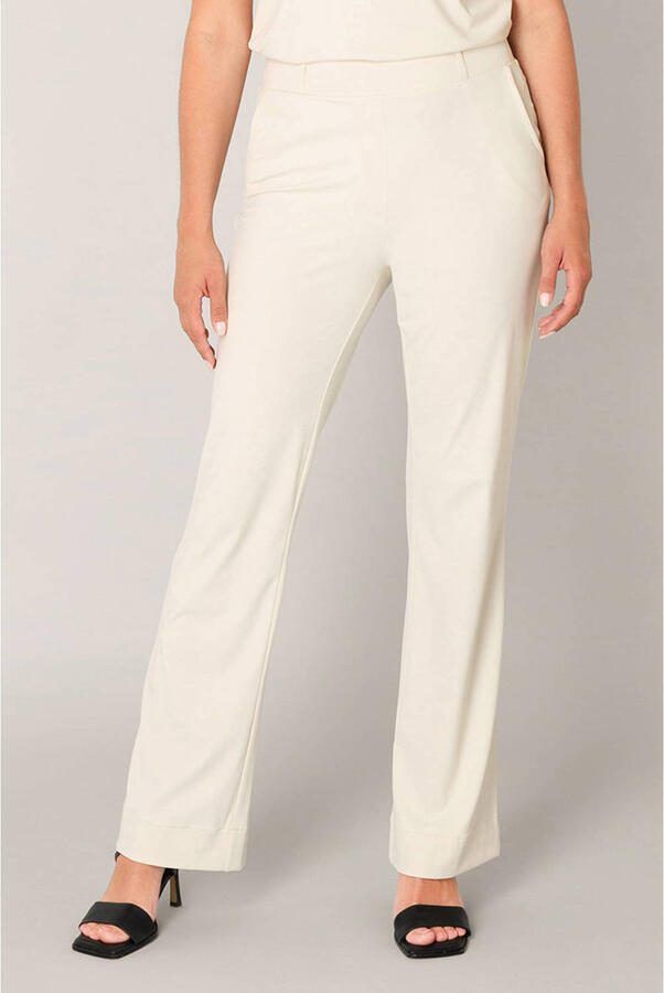 Base Level regular waist flared broek wit