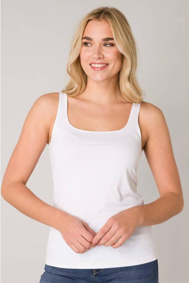 Base Level Top in basic look