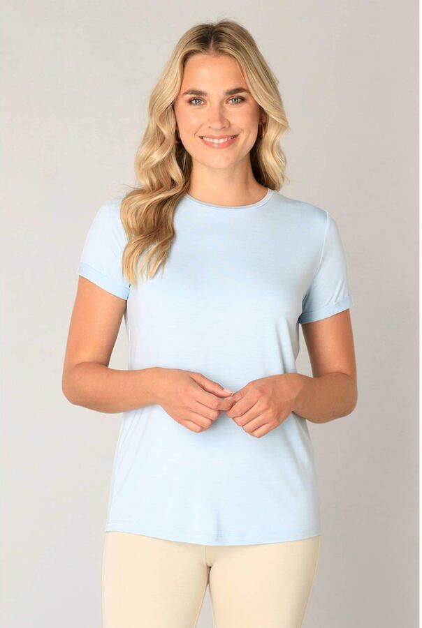 Base Level T-shirt lichtblauw