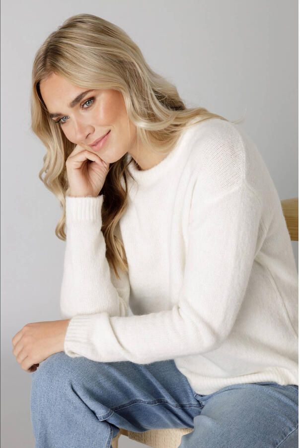 Base Level Gebreide trui Yana met wol