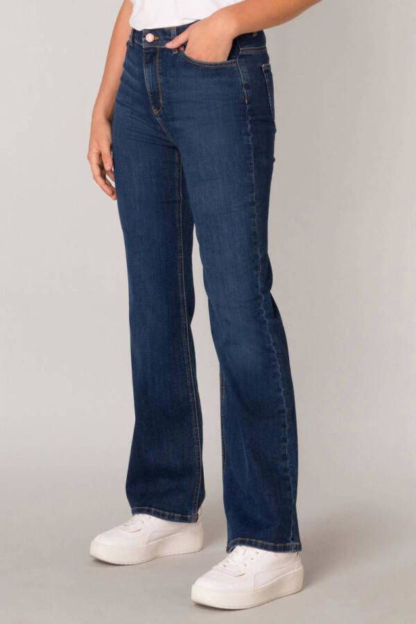 Base Level high waist flared jeans Yvan medium blue denim