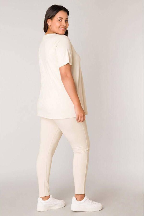 Base Level Curvy basic T-shirt Alba beige