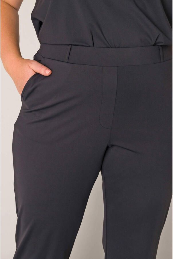 Base Level Curvy Stoffen broek Lori met stretch en lichte flair - Foto 2