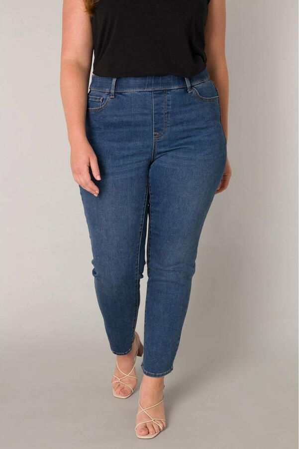 Base Level Curvy Jeggings in grote maten met elastiek en stretch