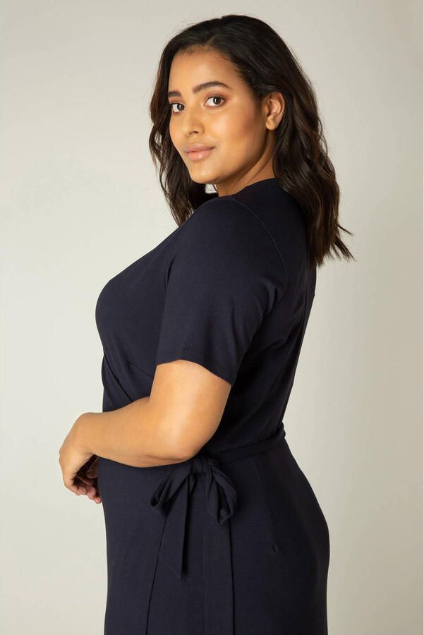 Base Level Curvy Wikkeljurk Abbie Soepelvallende viscose-mixkwaliteit - Foto 3