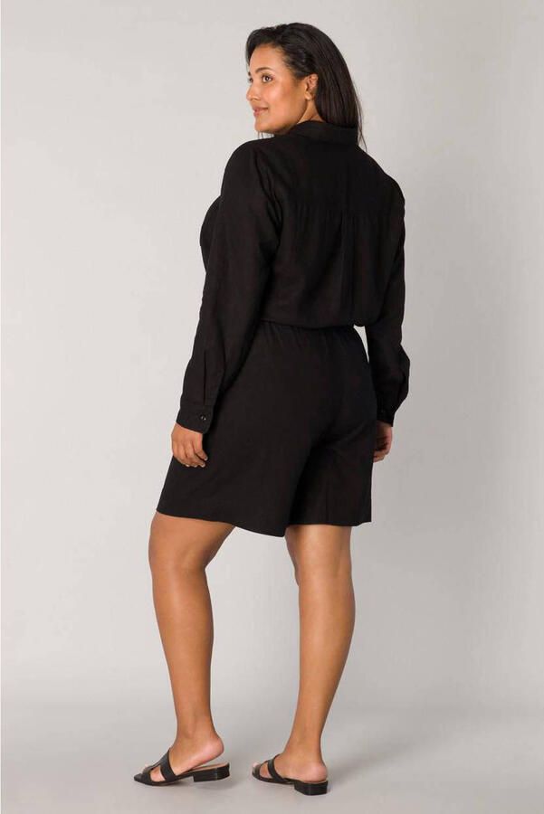 Base Level Curvy regular fit short Yardan met linnen zwart