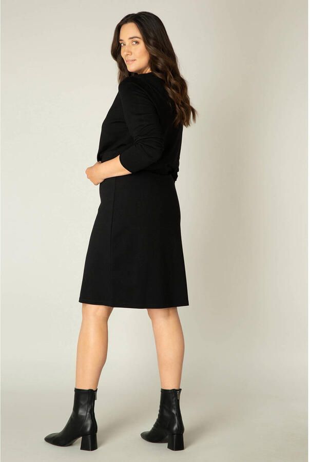 Base Level Curvy Kokerrok knievrij met viscose en stretch