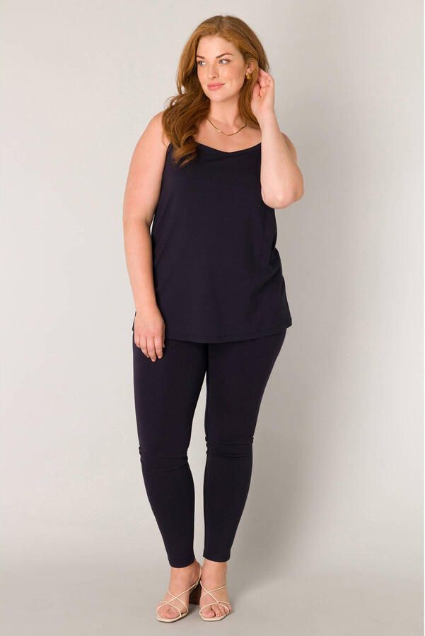 Base Level Curvy Top met spaghettibandjes ALEXA Verstelbare bandjes