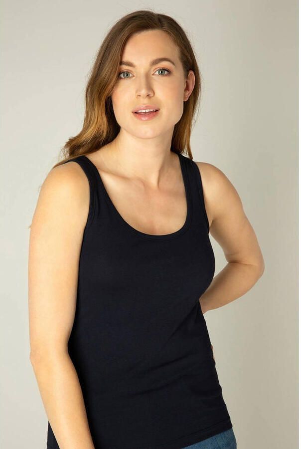 Base Level Curvy Tanktop in grote maten