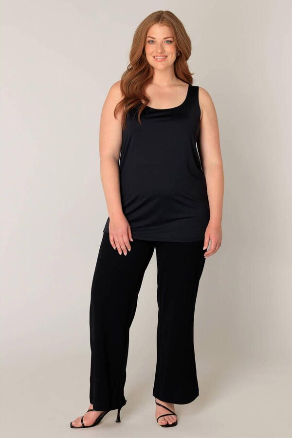 Base Level Curvy singlet Yanne zwart