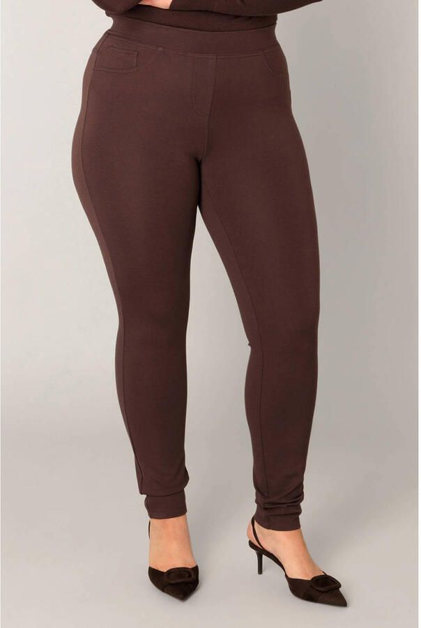 Base Level Curvy slim high waist broek donkerbruin