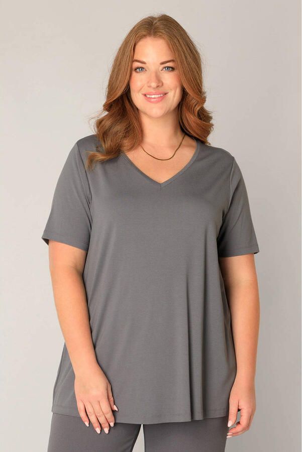 Base Level Curvy T-shirt antraciet