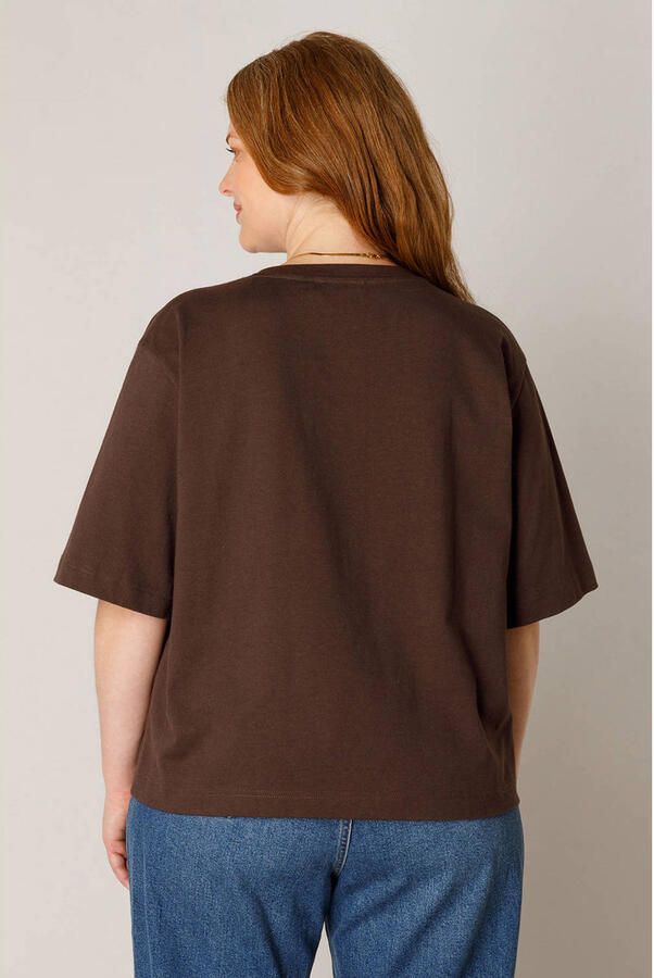 Base Level Curvy T-shirt Plus Size bruin - Foto 2
