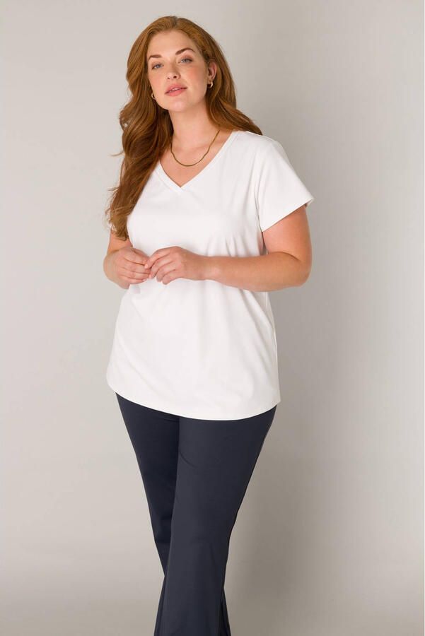 Base Level Curvy Shirt met V-hals Lilly met stretch
