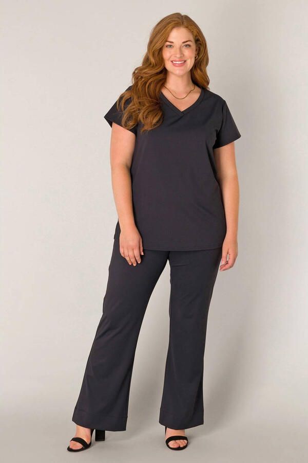 Base Level Curvy Shirt met V-hals Lilly met stretch - Foto 2