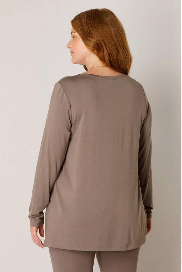 Base Level Curvy Shirt met lange mouwen met v-hals - Foto 3
