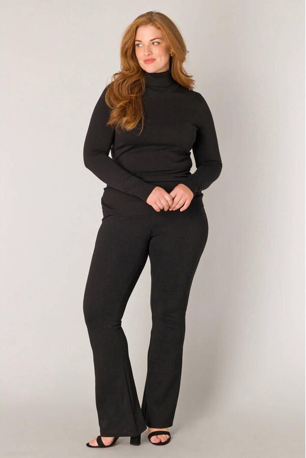 Base Level Curvy Coltrui BAS-YUENA