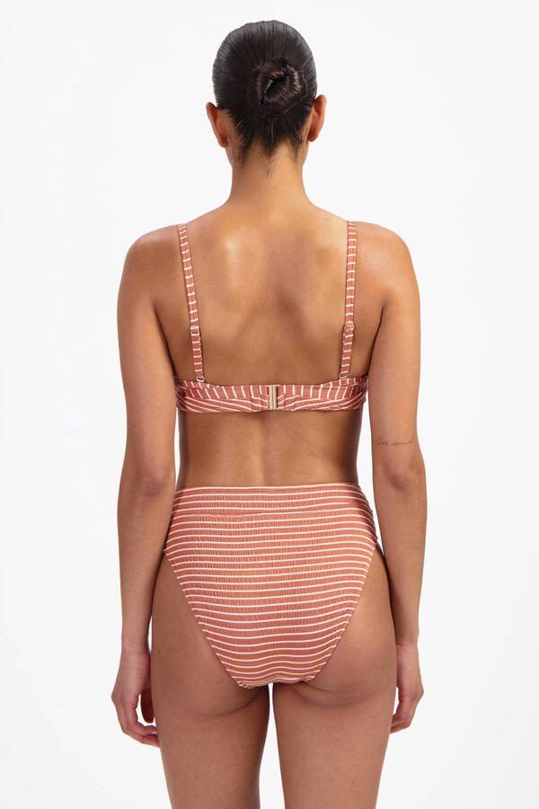 Beachlife voorgevormde beugel bikinitop met textuur lichtbruin ecru - Foto 3