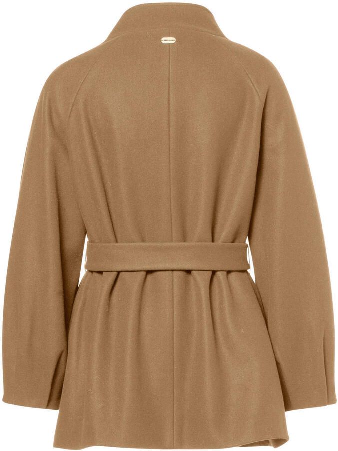Beaumont trenchcoat camel