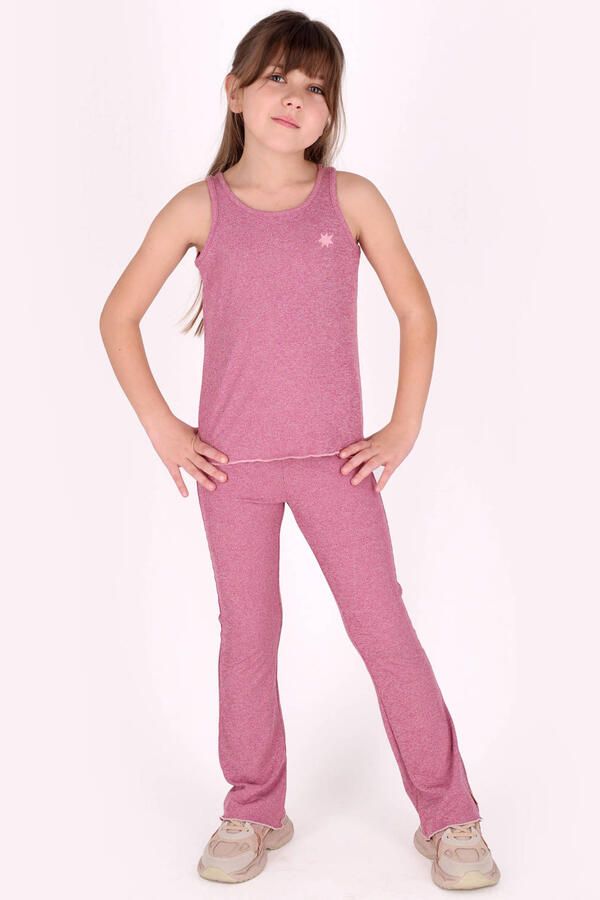 B.Nosy singlet oudroze