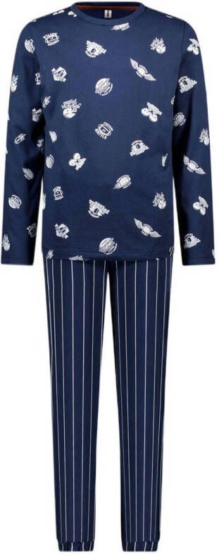 B.Nosy pyjama B. a SLEEP met all over print donkerblauw offwhite Jongens Stretchkatoen Ronde hals 110 116