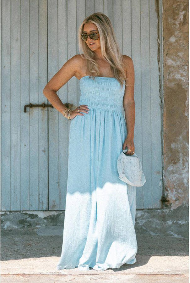 Bolina Island strapless maxi jurk met smockwerk lichtblauw